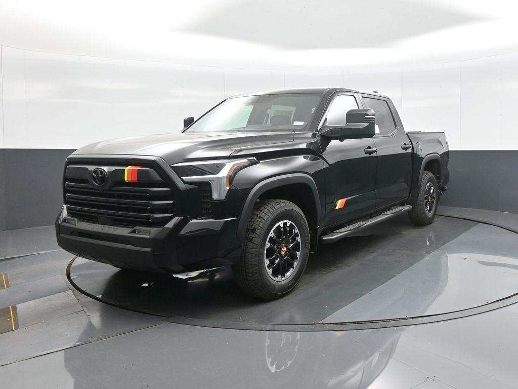 TOYOTA TUNDRA - 4