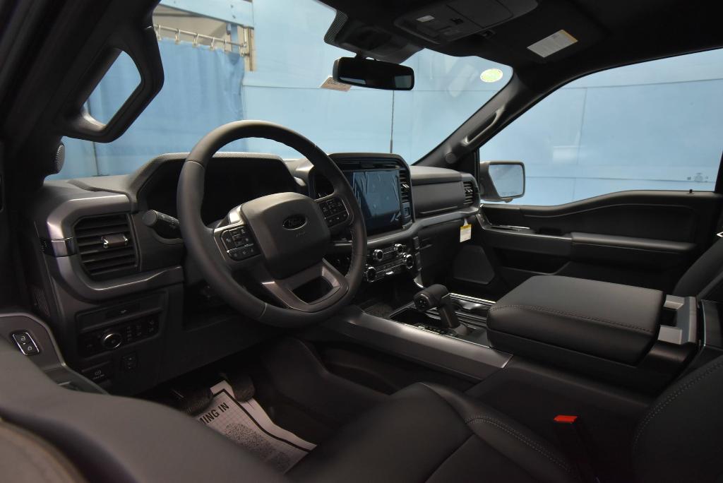 FORD F-150 XLT - 2