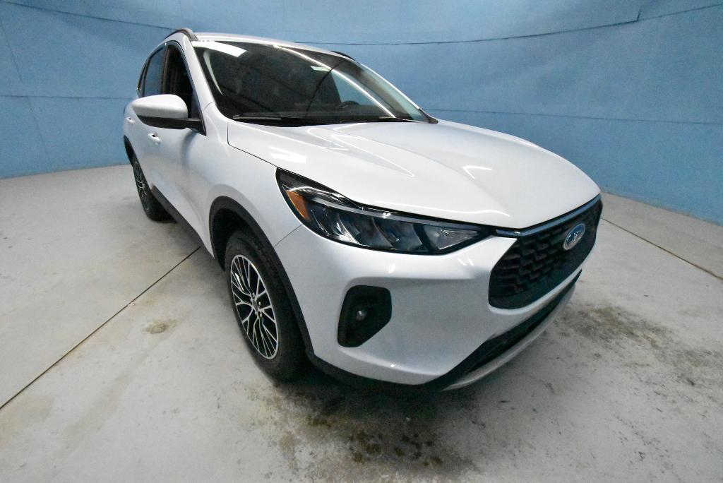 New 2026 Ford Escape PHEV