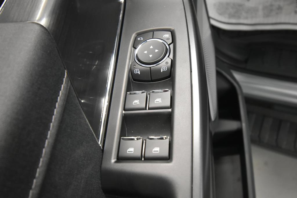 FORD F-150 LARIAT - 4