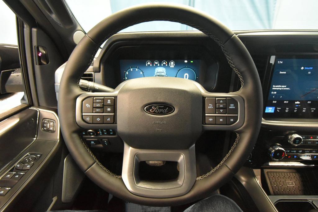FORD F-150 LARIAT - 9