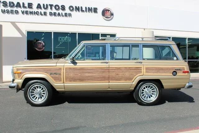 1990 Jeep Grand Wagoneer