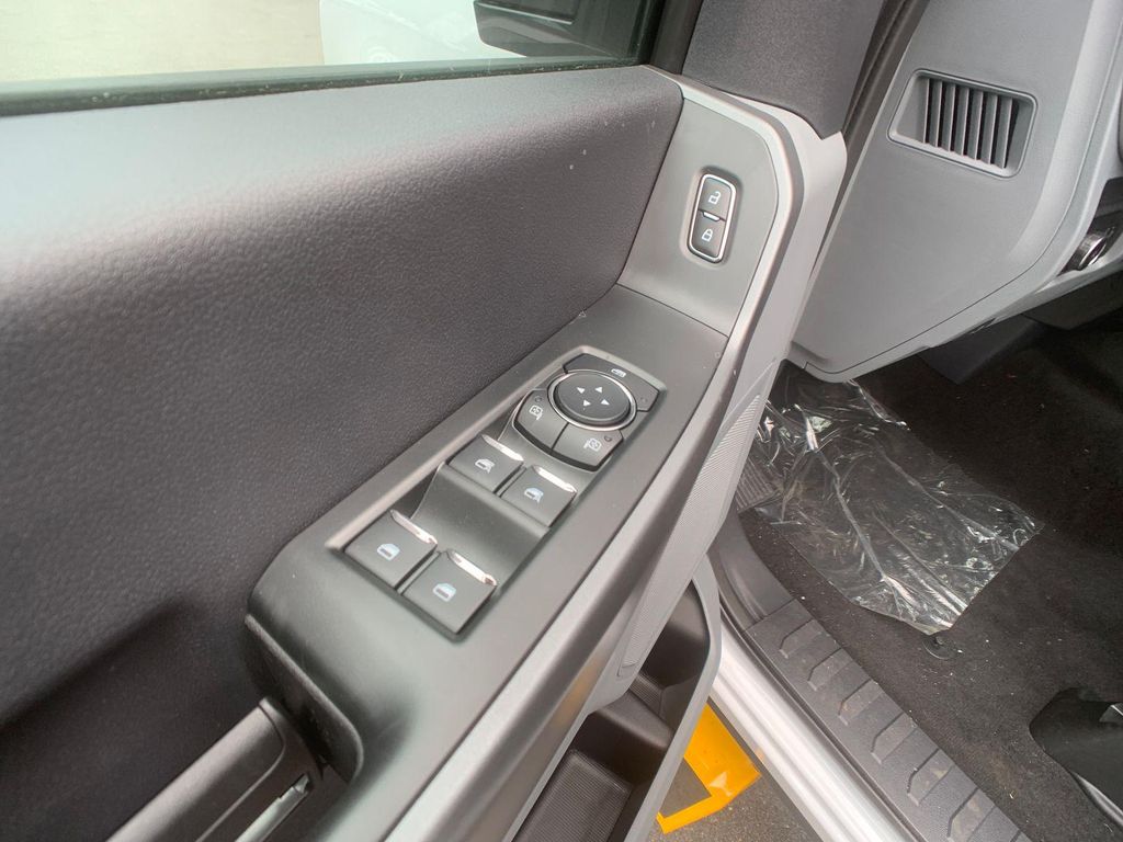 صورة مصغرة 11 لـ 2026 FORD F-250 XLT