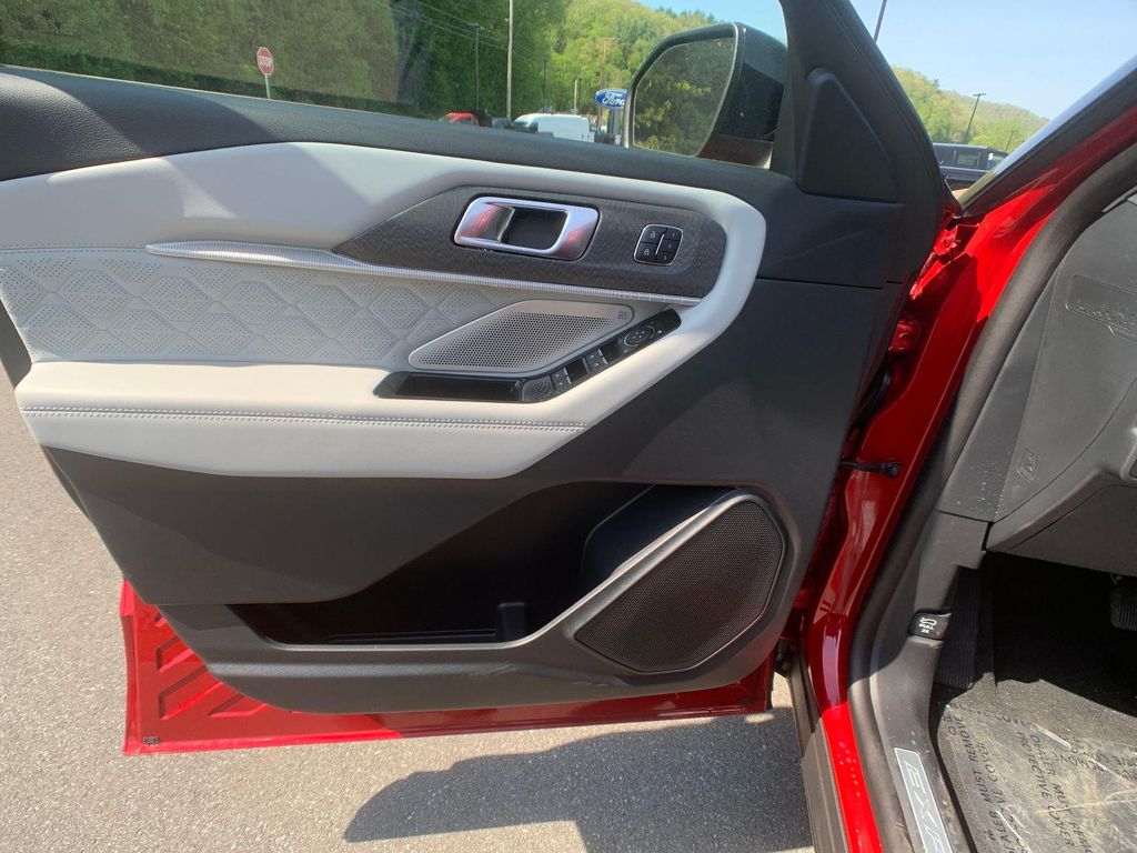 2026 FORD EXPLORER PLATINUM 照片 10