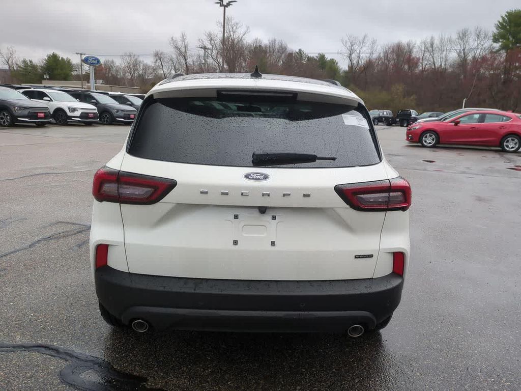 صورة 4 لـ 2025 FORD ESCAPE ST-LINE SELECT