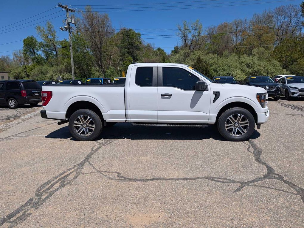 FORD F-150 XL - 2