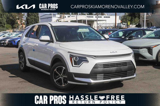 New 2026 Kia Niro LX