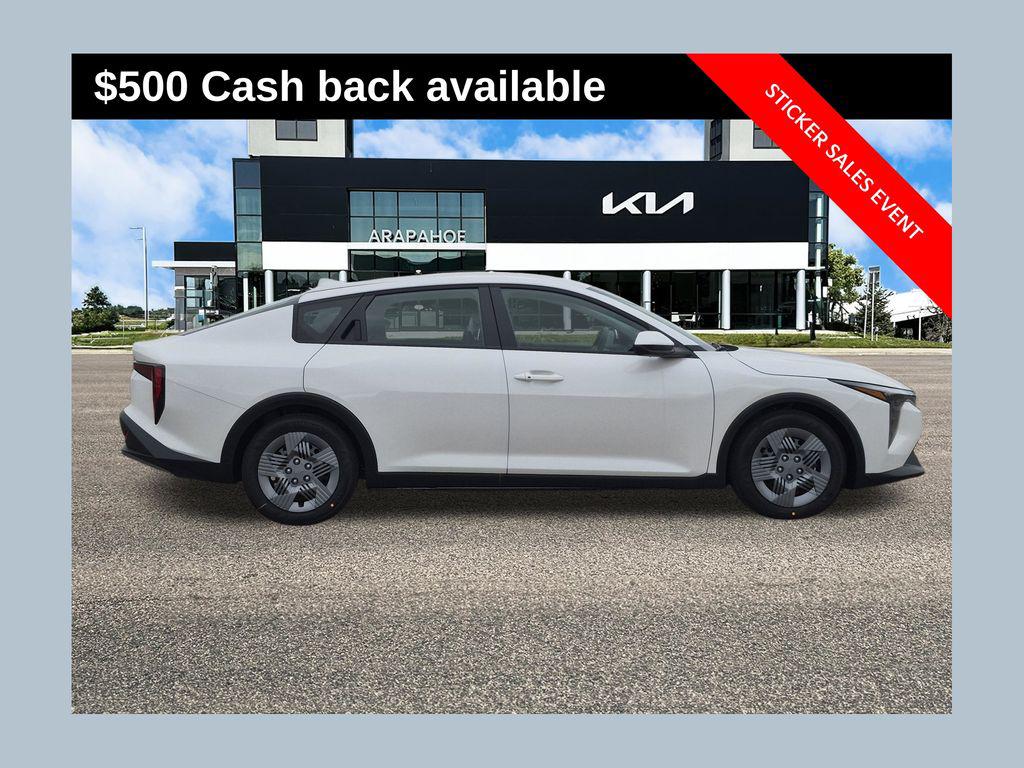 New 2026 Kia K4 LX