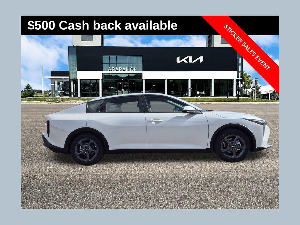 New 2026 Kia K4 LXS