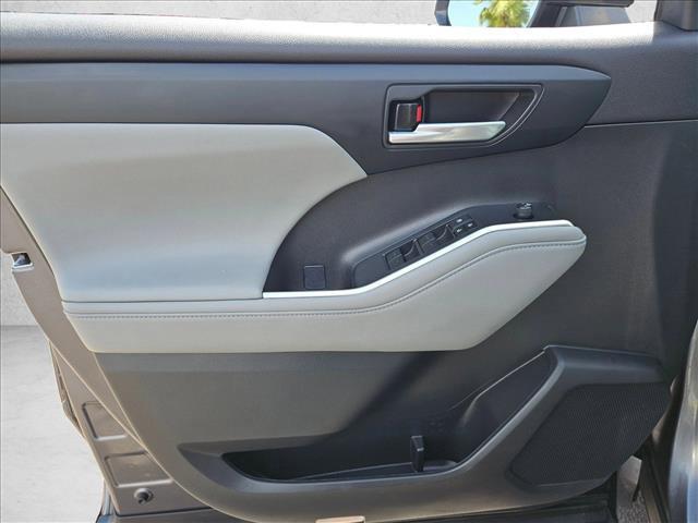 TOYOTA HIGHLANDER - 8