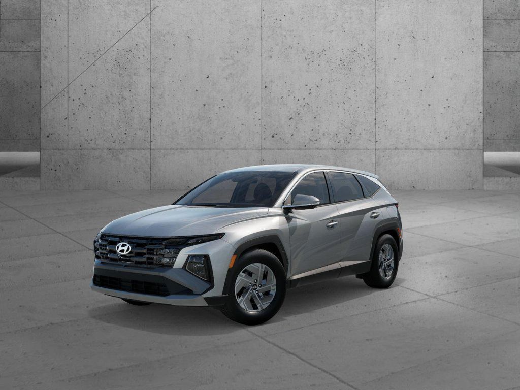 New 2026 Hyundai TUCSON Hybrid SE