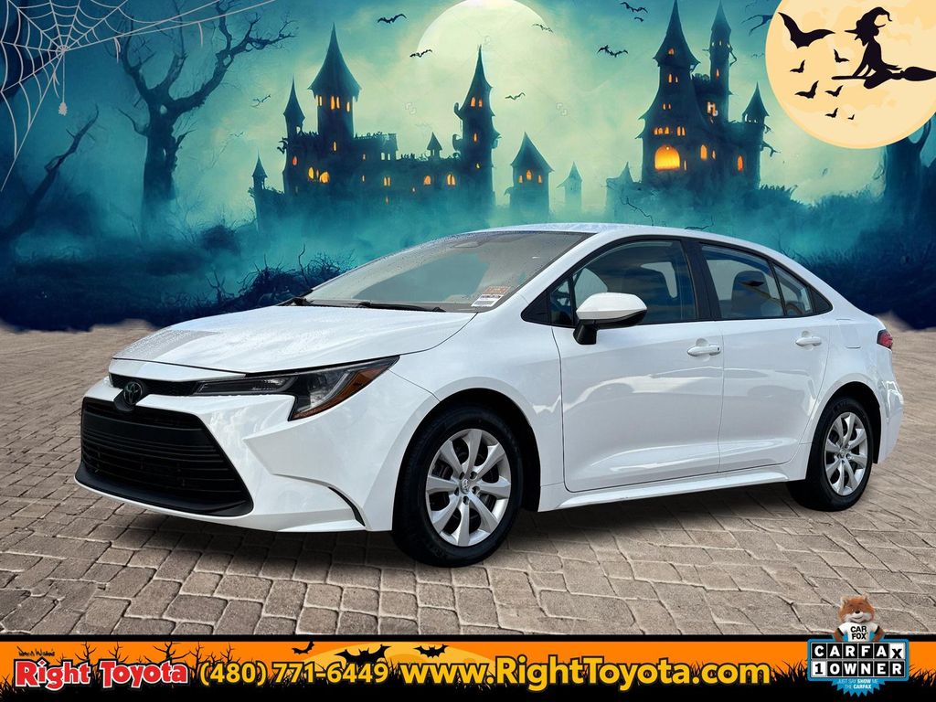 Used 2024 Toyota Corolla LE