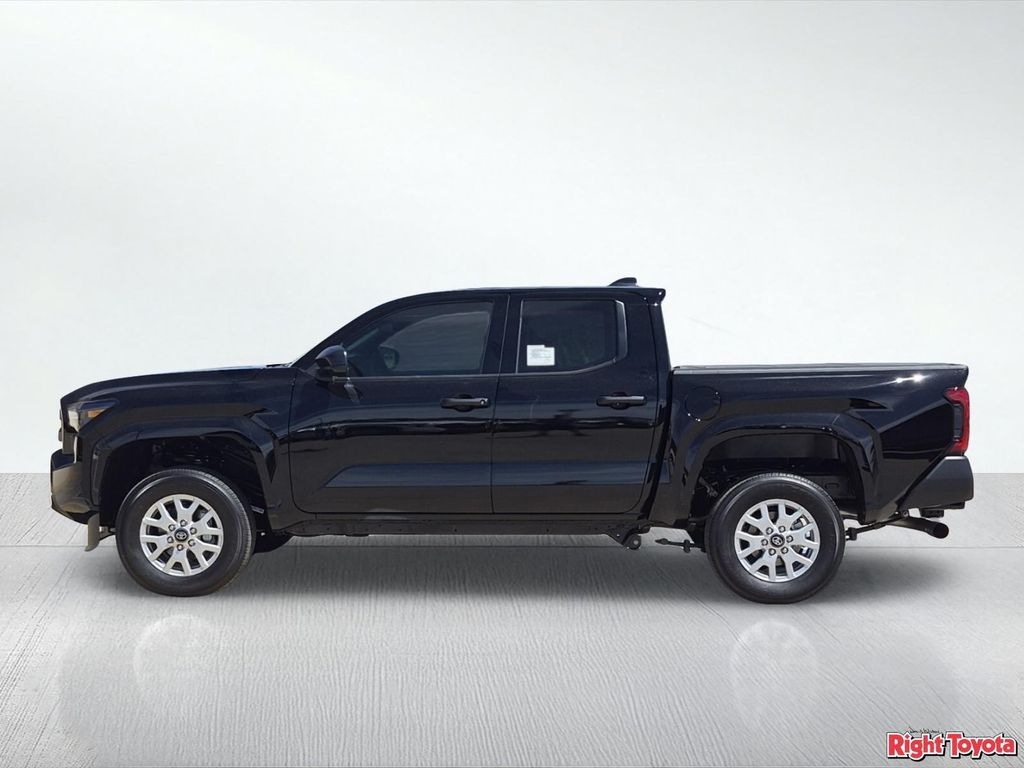 2026 Toyota TACOMA SR — фото 3