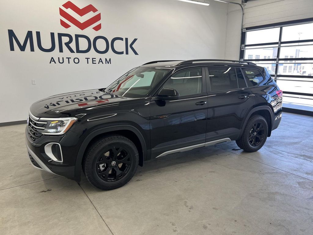 New 2026 Volkswagen Atlas Peak Edition