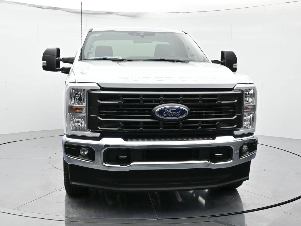 صورة 2 لـ 2026 FORD F-250 XL