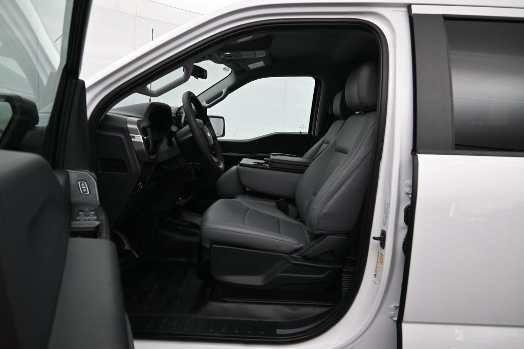 صورة مصغرة 19 لـ 2026 FORD F-150 XL