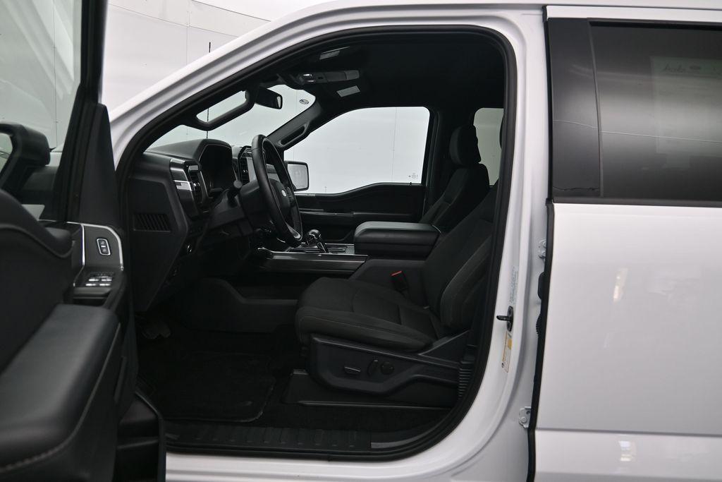 صورة مصغرة 21 لـ 2023 FORD F-150 XLT