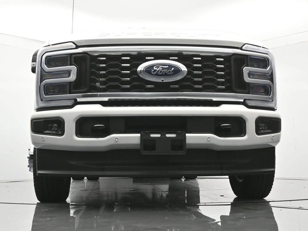 2026 FORD F-350 PLATINUM thumbnail 32