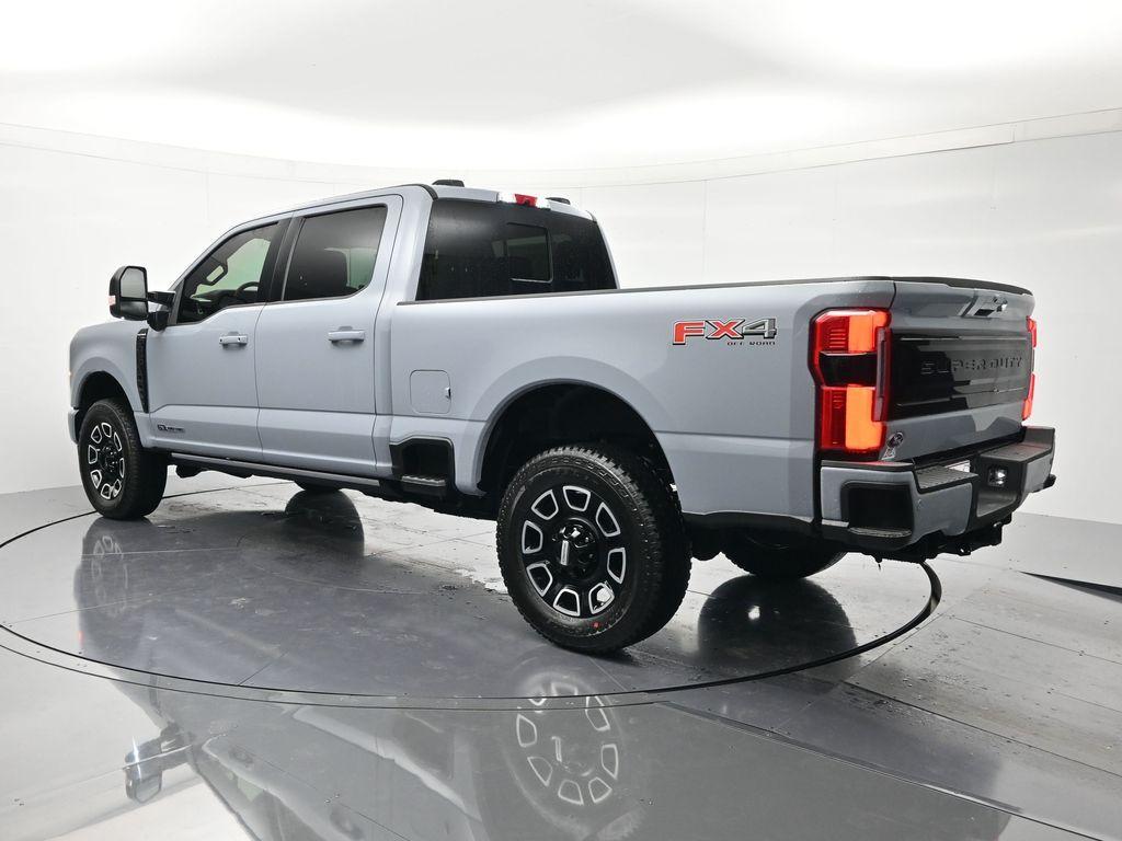 2026 FORD F-350 PLATINUM — фото 7