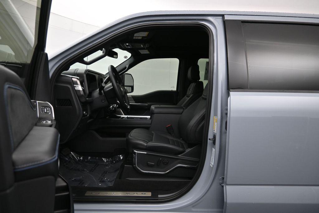 2026 FORD F-350 PLATINUM — миниатюра 24