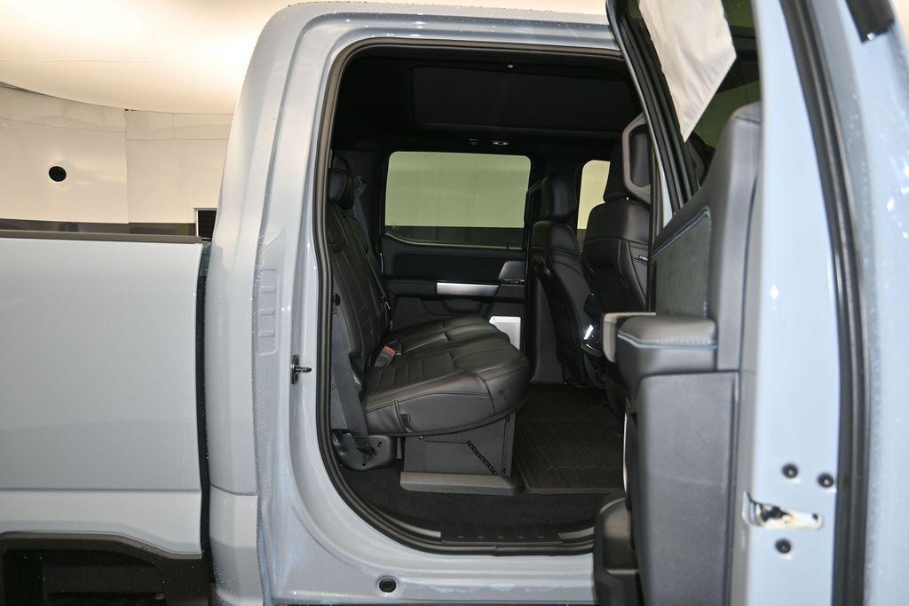 2026 FORD F-350 PLATINUM — миниатюра 29
