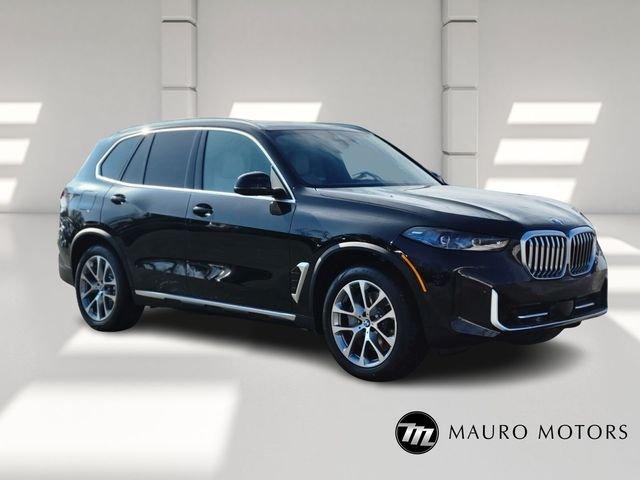 New 2026 BMW X5 PHEV xDrive50e
