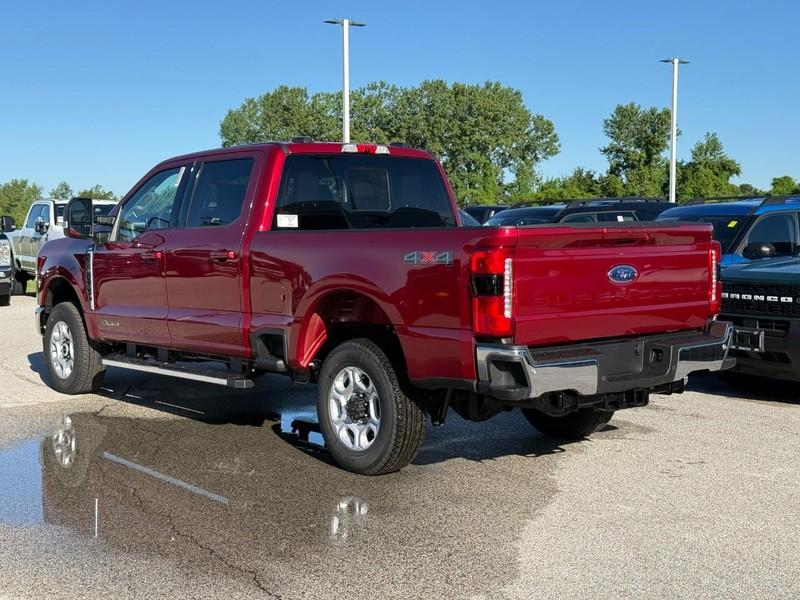 2026 FORD F-350 XLT — фото 3