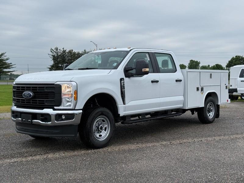 New 2026 Ford F-250 XL