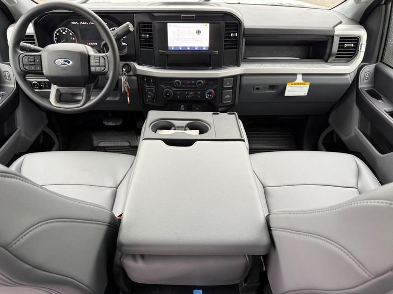 صورة 7 لـ 2026 FORD F-250 XL