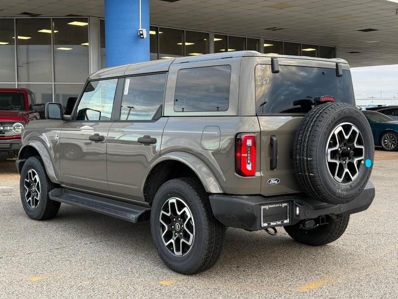 FORD BRONCO - 3