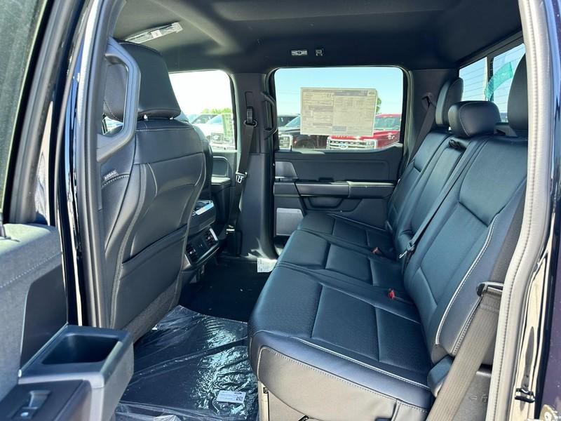 FORD F-150 LARIAT - 4