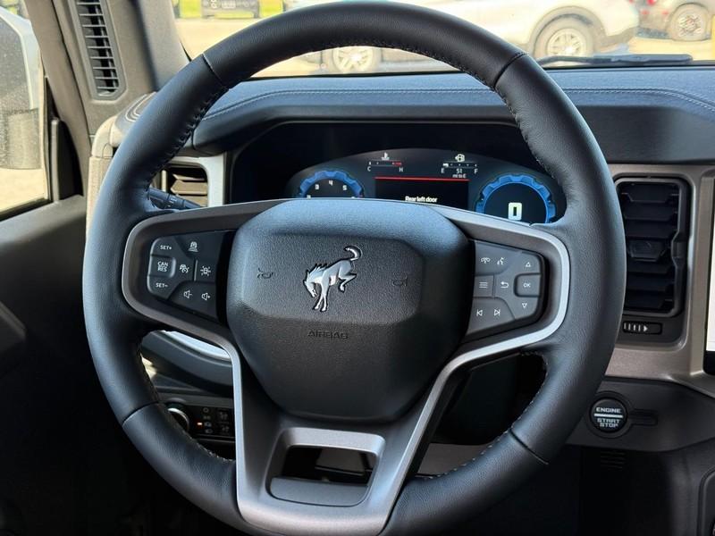 FORD BRONCO - 7