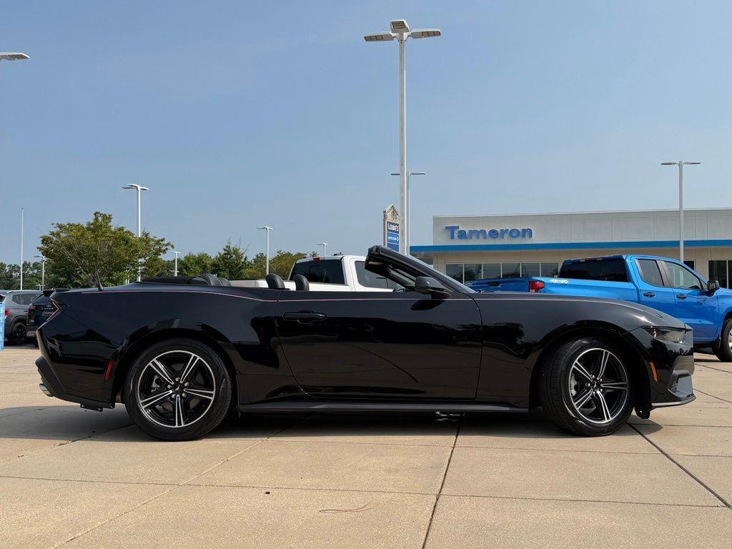 صورة 3 لـ 2025 FORD MUSTANG ECOBOOST PREMIUM