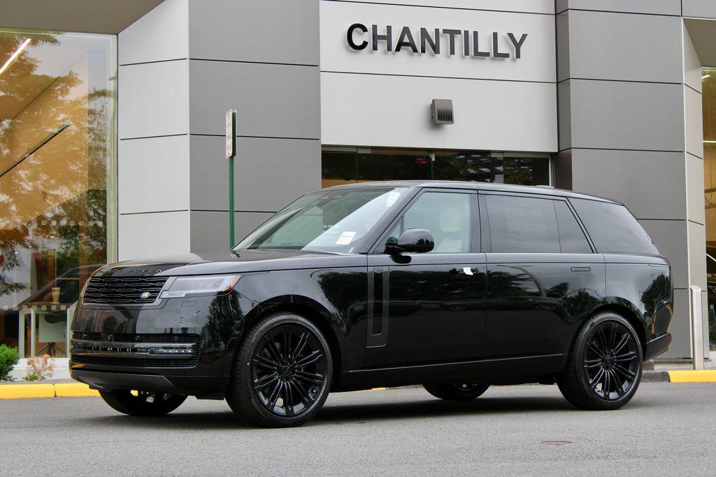 New 2026 Land Rover Range Rover P400 SE LWB 7 Seat