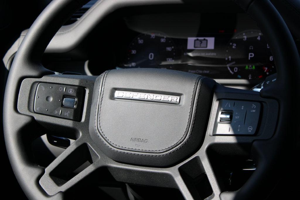 2026 LAND Rover DEFENDER 110 P525 V8 — миниатюра 13
