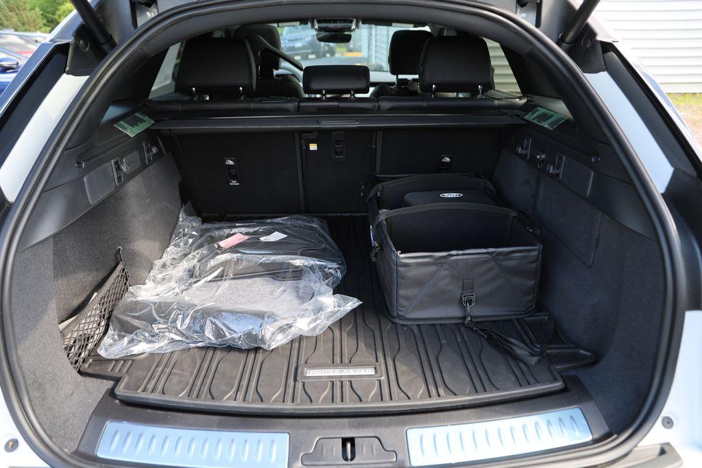 LAND ROVER RANGE ROVER VELAR P250 S - 10