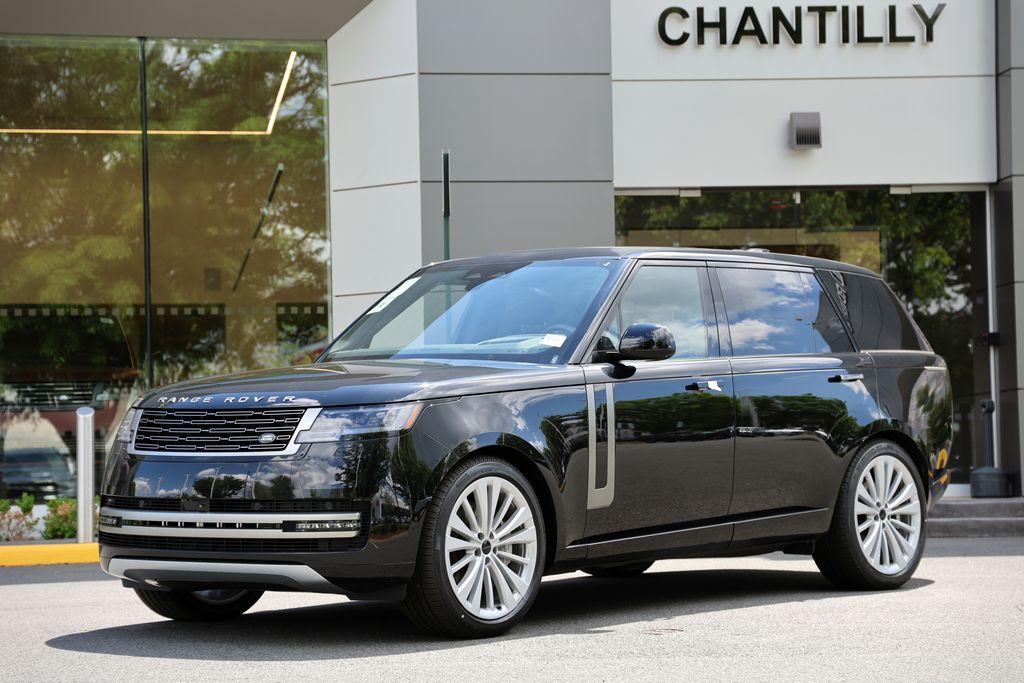 New 2026 Land Rover Range Rover P530 SE LWB 7 Seat