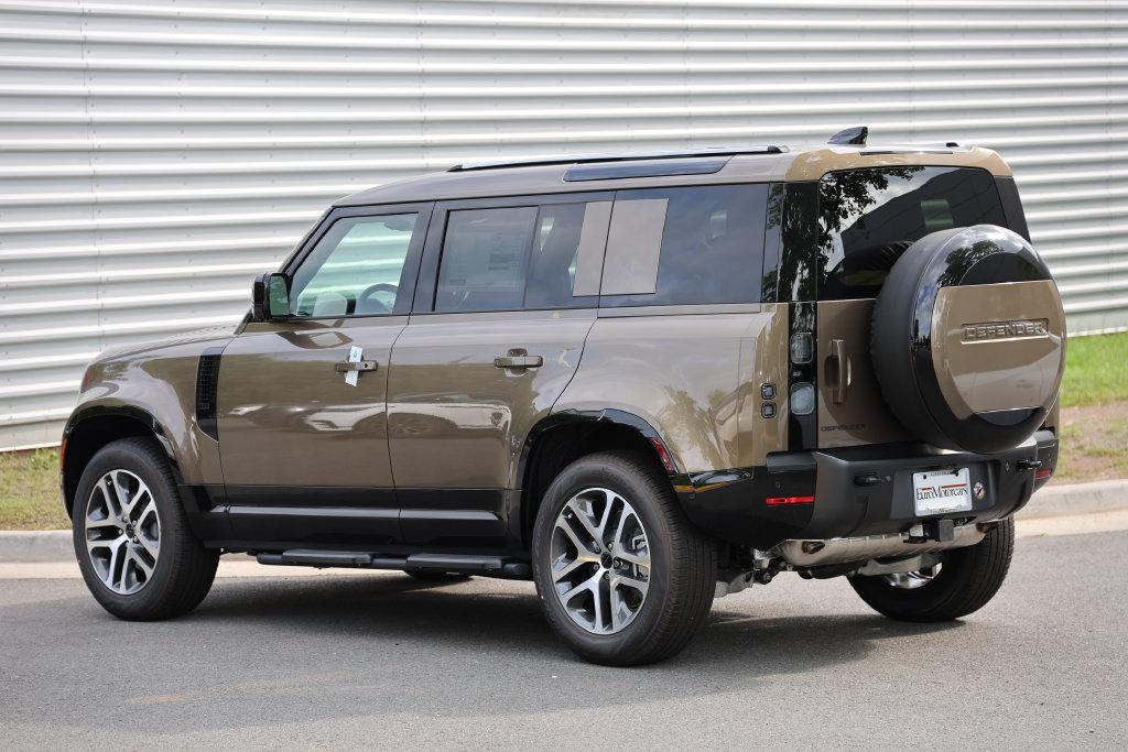 2026 LAND Rover DEFENDER 110 P400 X-DYNAMIC SE 缩略图 4