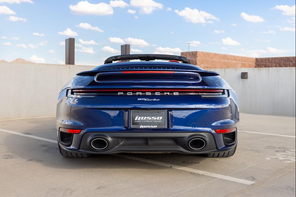2025 Porsche 911 TURBO — фото 10