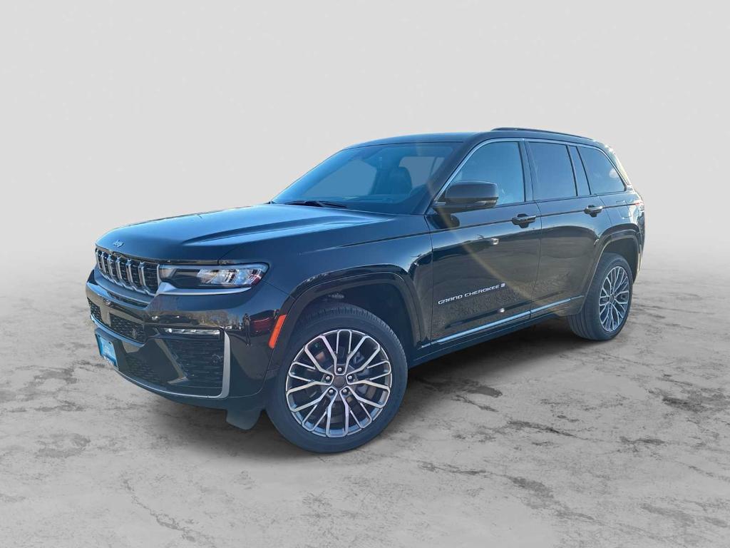 New 2026 Jeep Grand Cherokee Summit