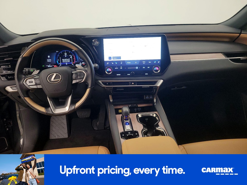 صورة مصغرة 11 لـ 2025 Lexus RX 350