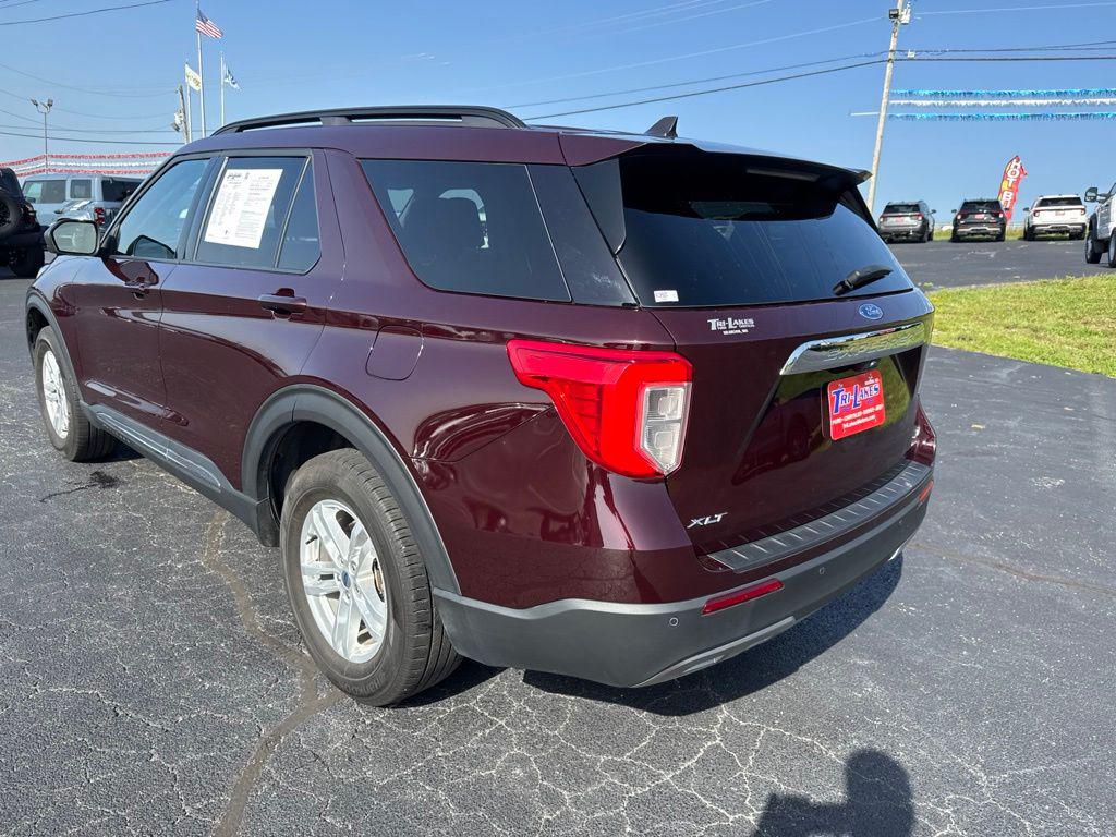2023 FORD EXPLORER XLT photo 6