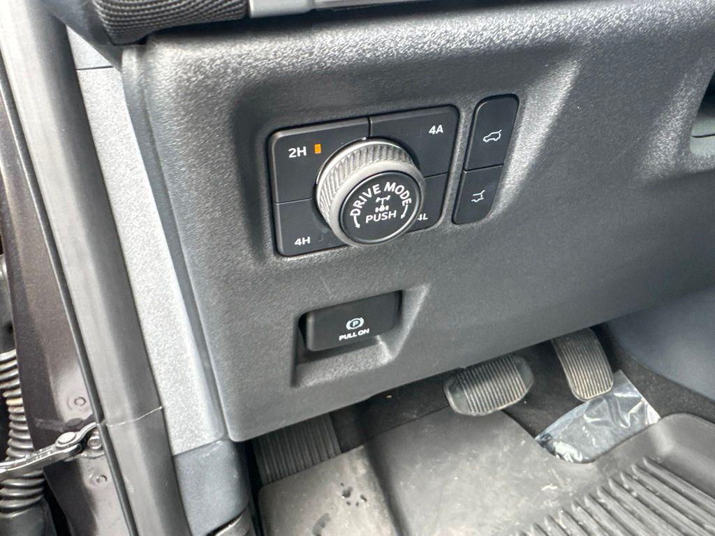 صورة مصغرة 36 لـ 2025 FORD EXPEDITION TREMOR