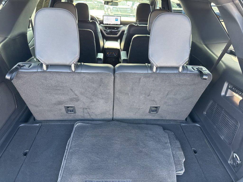 صورة مصغرة 21 لـ 2025 FORD EXPLORER ST