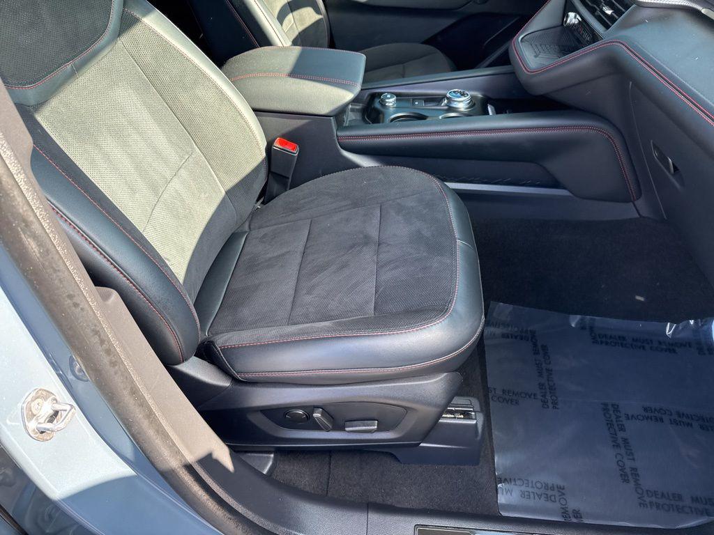 صورة مصغرة 30 لـ 2025 FORD EXPLORER ST