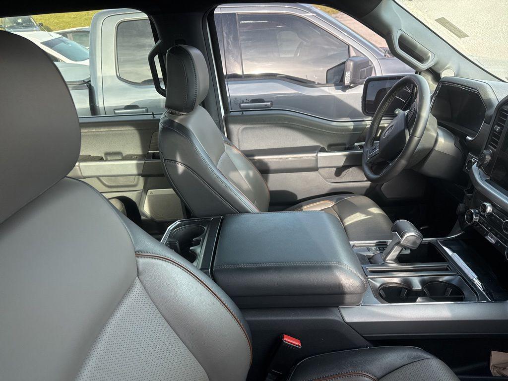 FORD F-150 LARIAT - 5