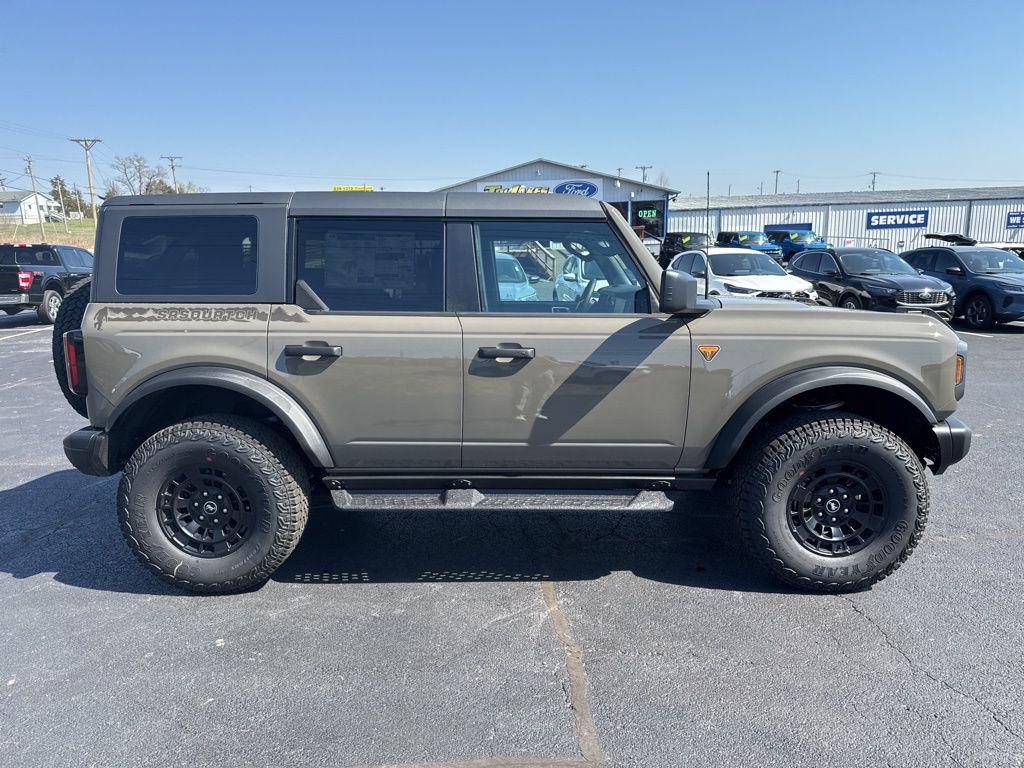 FORD BRONCO BADLANDS - 7