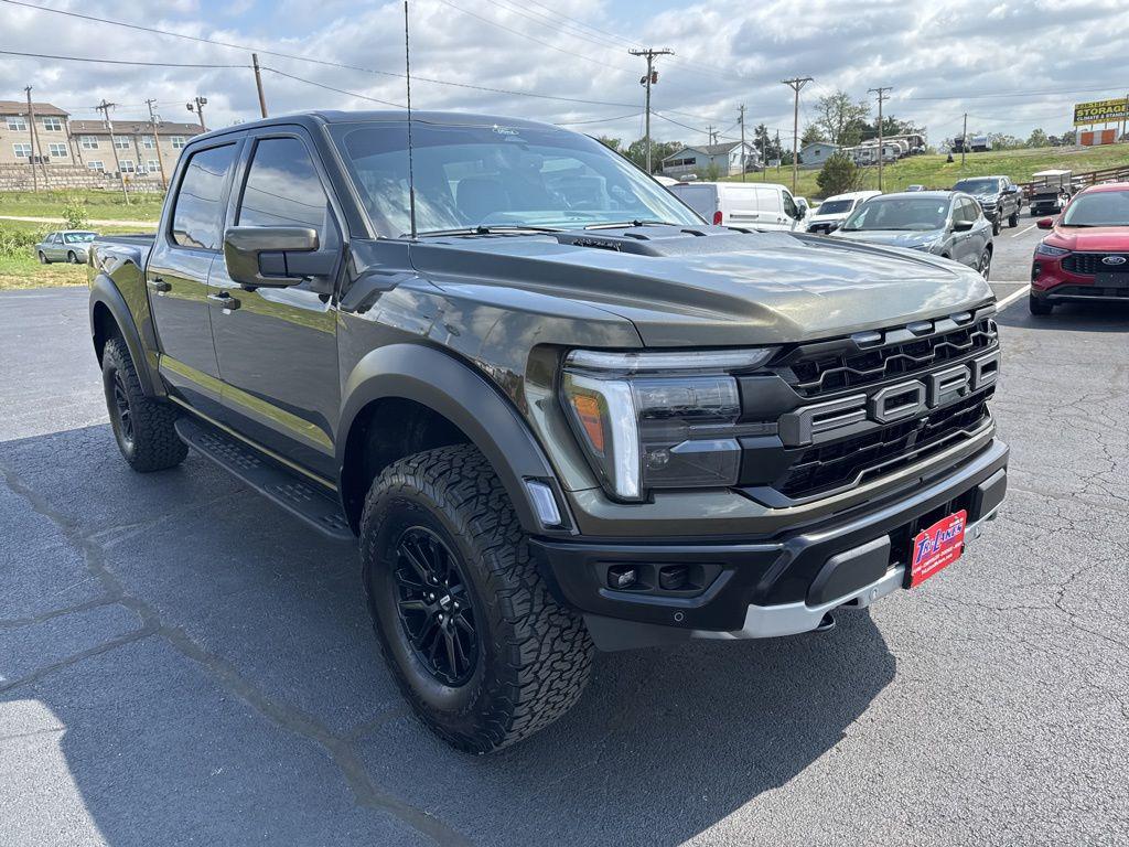 FORD F-150 RAPTOR - 9