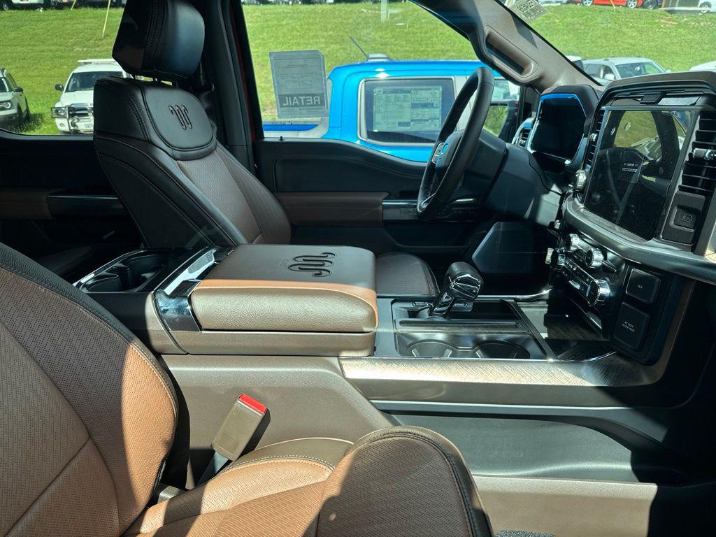 2026 FORD F-150 KING RANCH photo 6