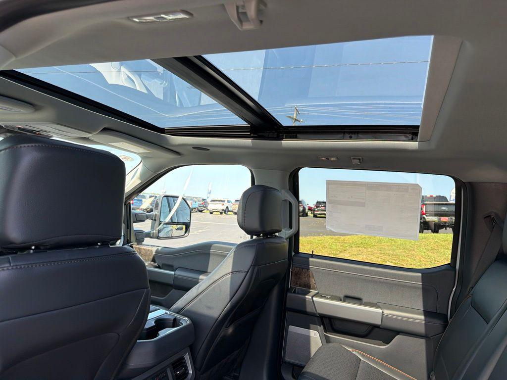 2026 FORD F-250 LARIAT 缩略图 21